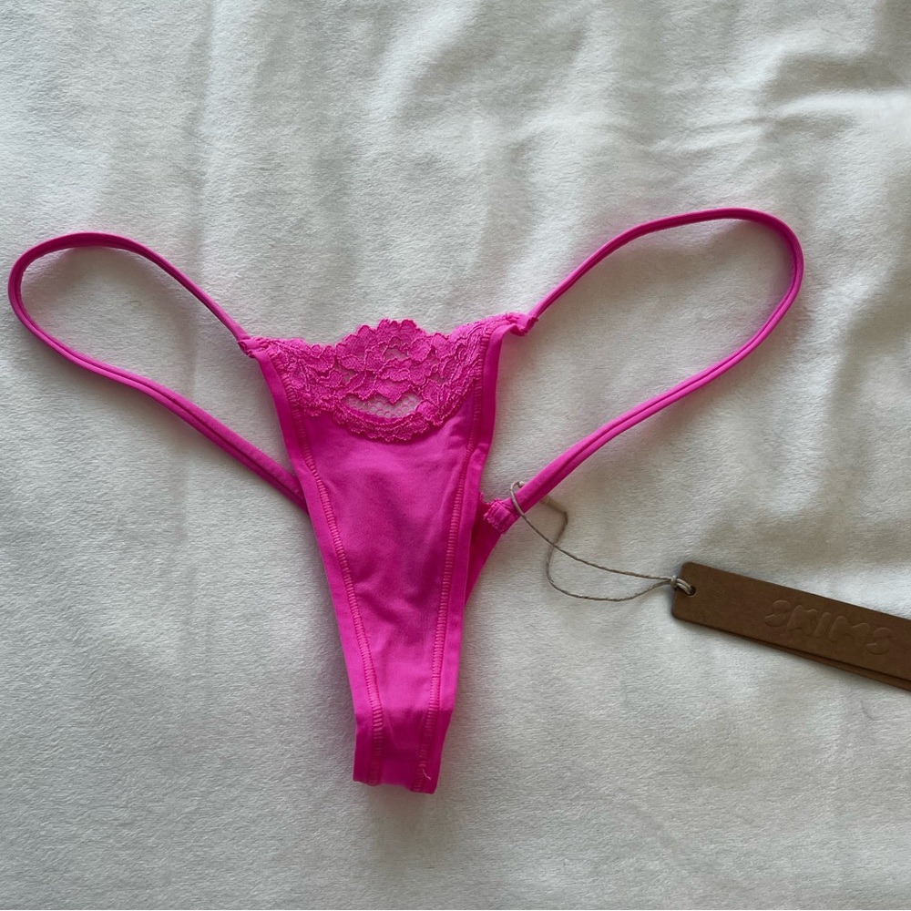 Hot pink skims thong